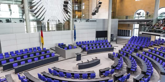 Sitzungssaal im Bundestag