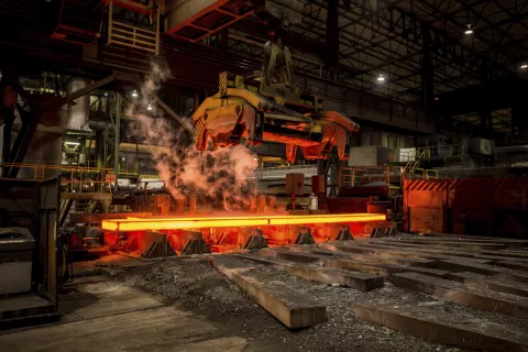 Die Stahlerzeugung ist verantwortlich für einen Großteil der Energie- und Ressourcenumsätze sowie Treibhausgasemissionen. (Foto Salzgitter AG)