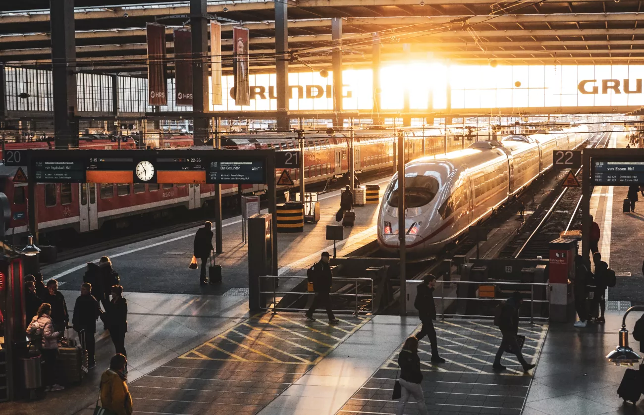 Bahnhof am Morgen