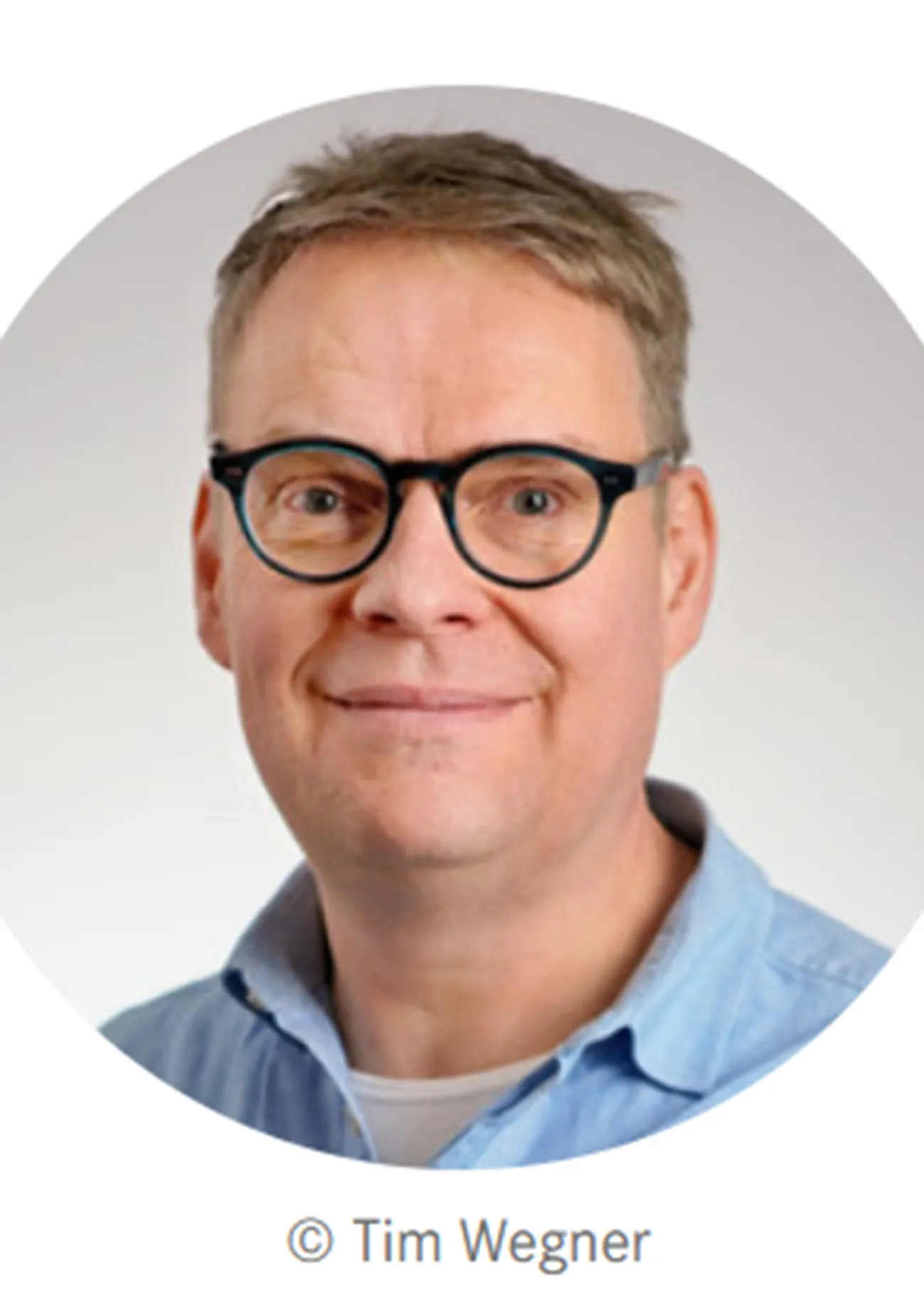 Nils Husmann, Politikwissenschaftler und Journalist