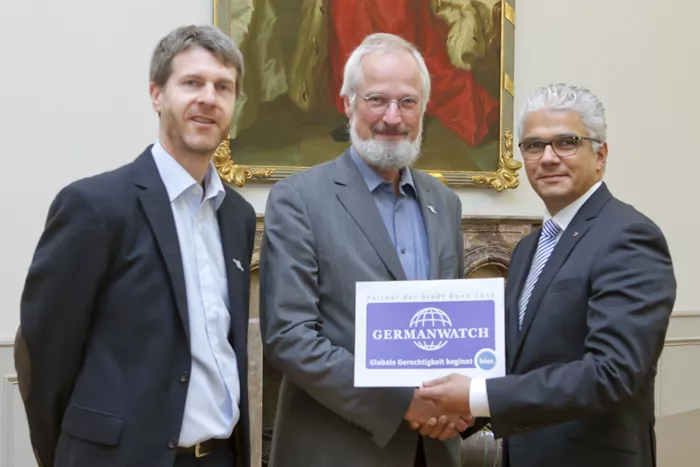 Oberbürgermeister der Stadt Bonn Ashok Sridharan mit Klaus Milke und Dr. Gerold Kier